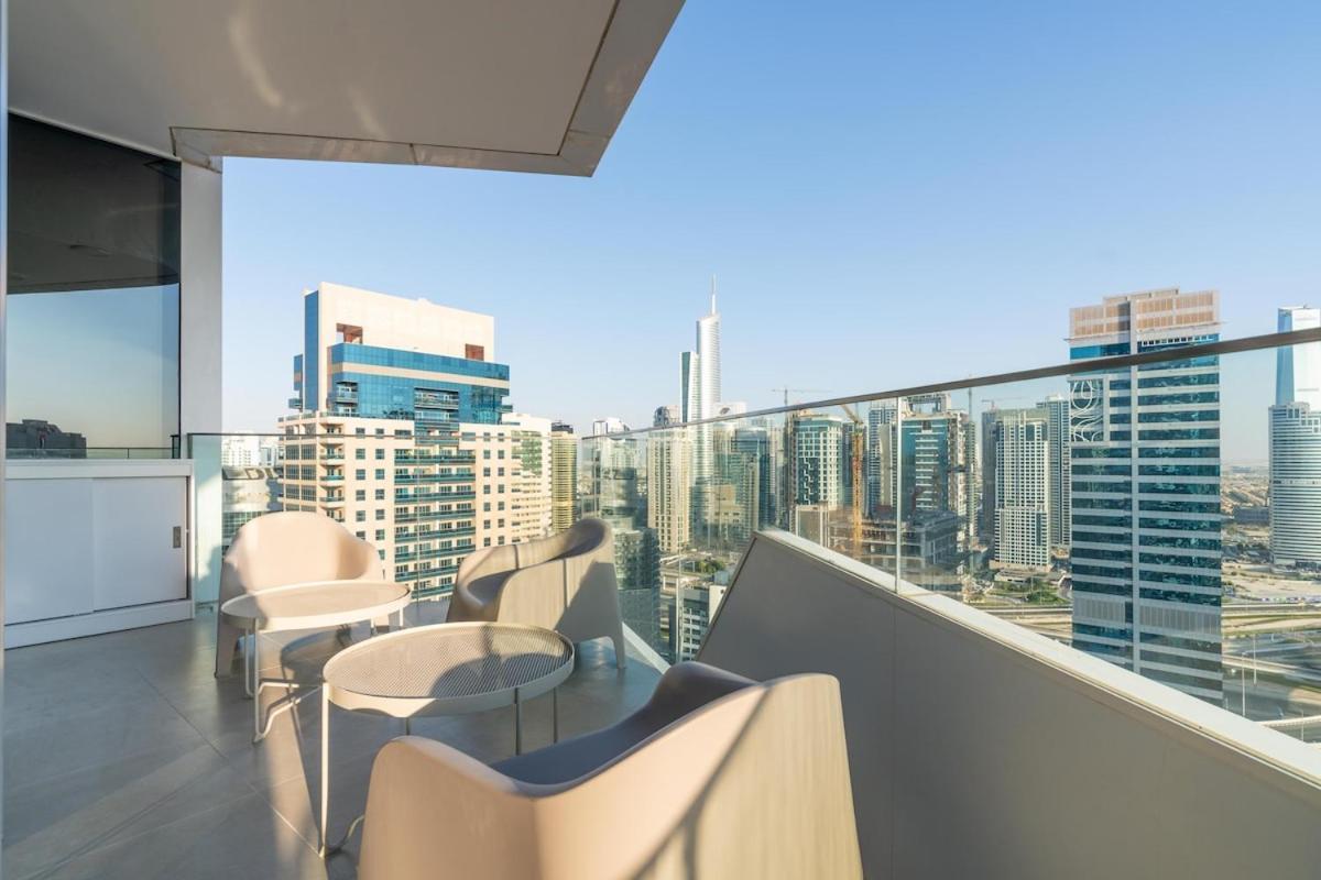 Luxury In Iconic Stella Maris Dubai