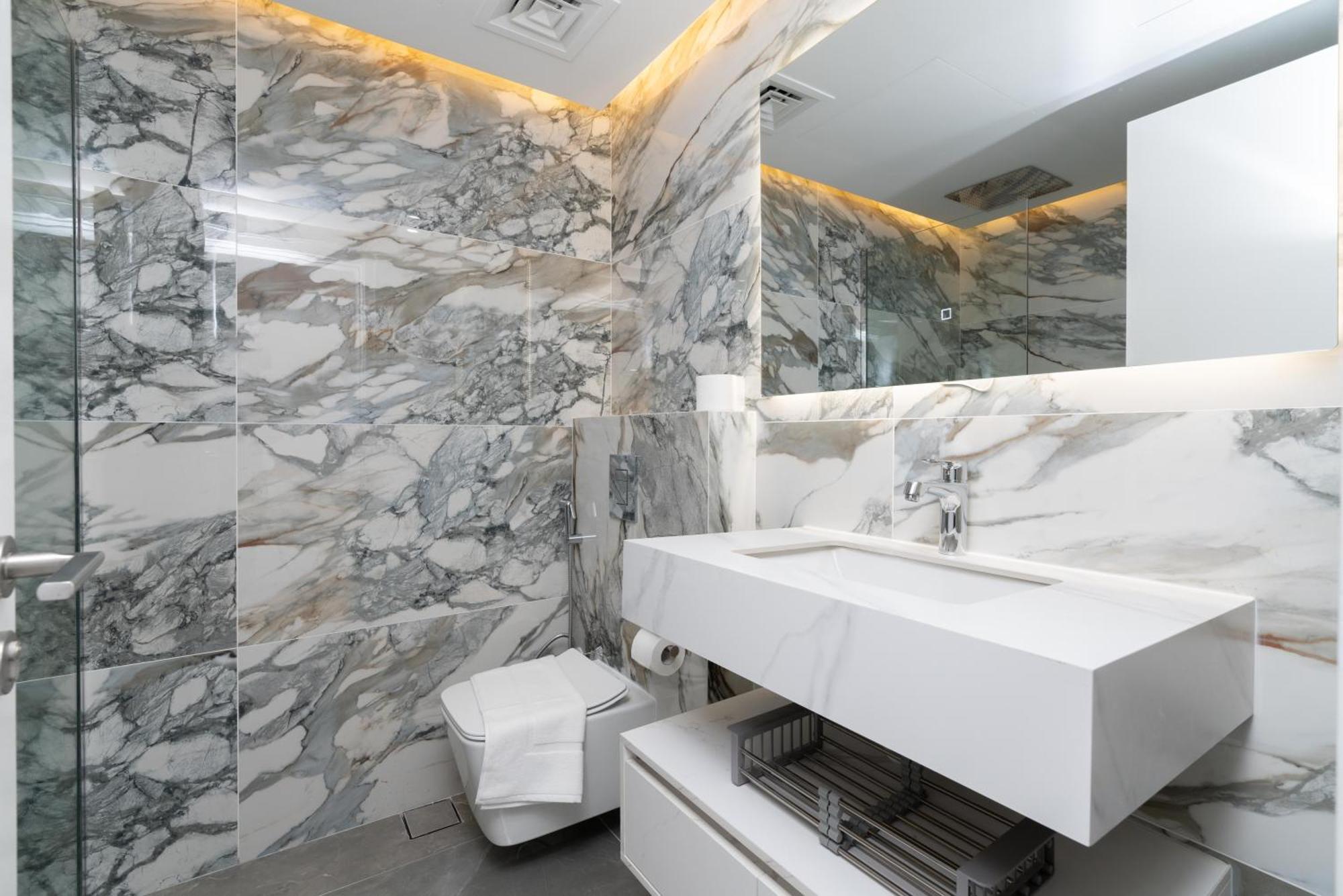 Luxury In Iconic Stella Maris Dubai